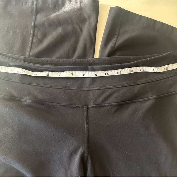 Size 10 tall Lululemonn Leggings - Picture 6 of 8